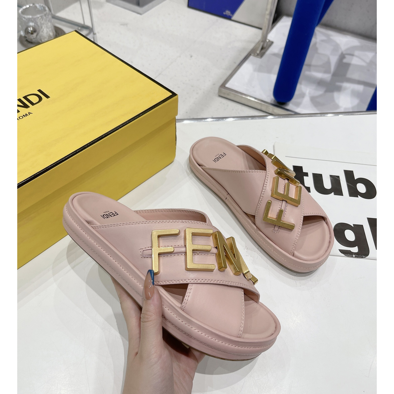 Fendi Graphy Pink Leather Slides - 