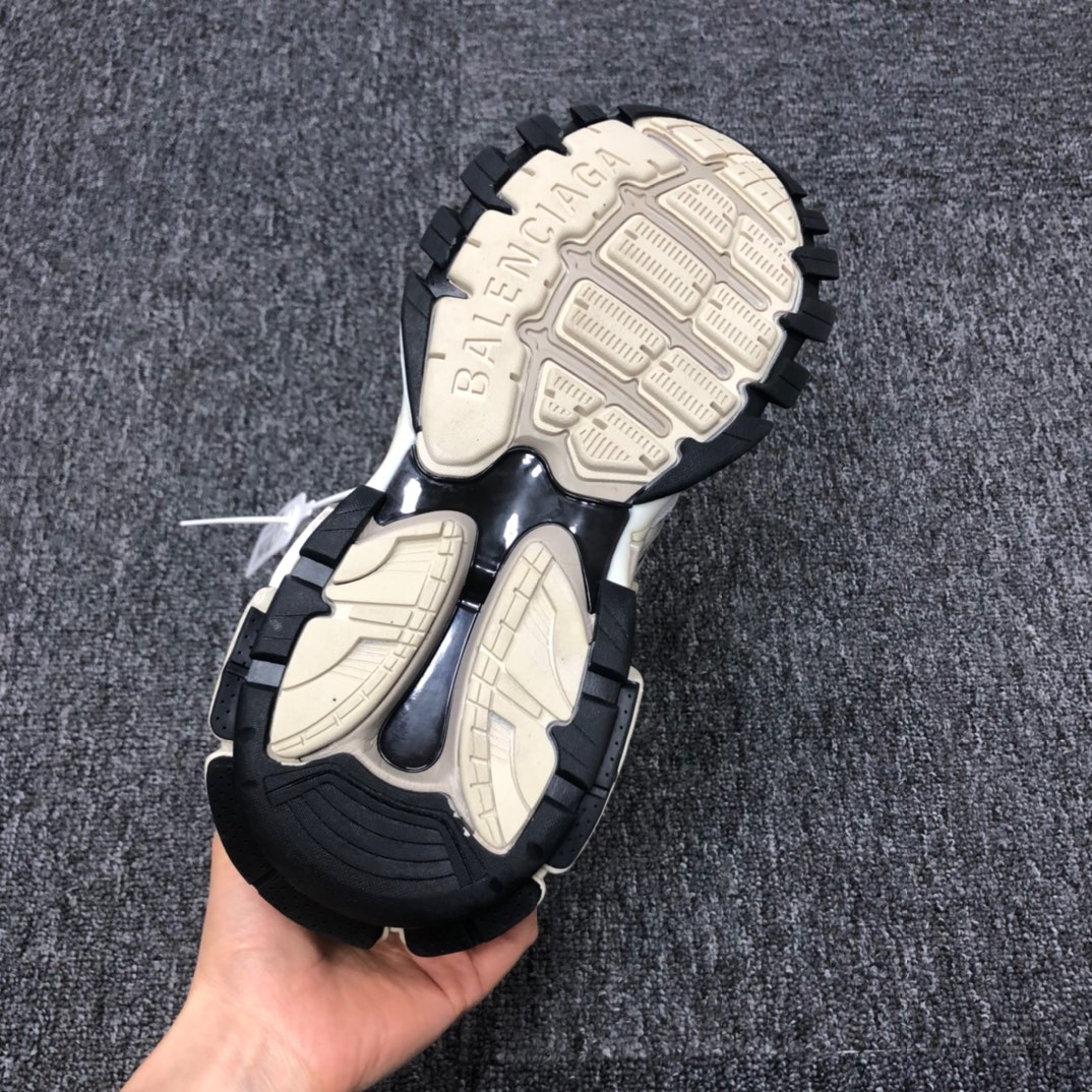 Balenciaga Track.2 Sneaker - PerfectKickZ