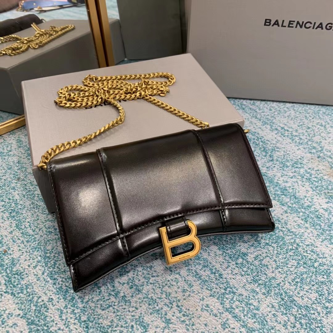 Balenciaga Hourglass Wallet On Chain (19.5-12-5cm) - PerfectKickZ