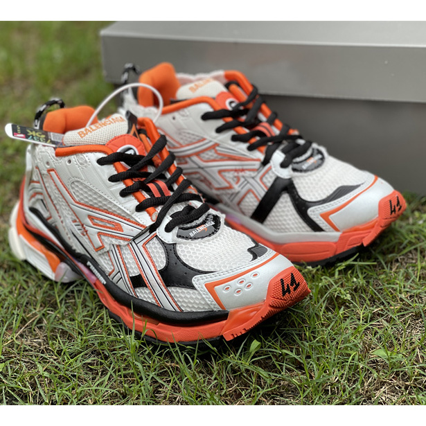 Balenciaga 'White-balck-orange' Runner Sneakers - PerfectKickZ