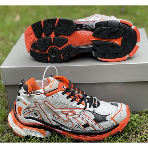 Balenciaga 'White-balck-orange' Runner Sneakers - PerfectKickZ