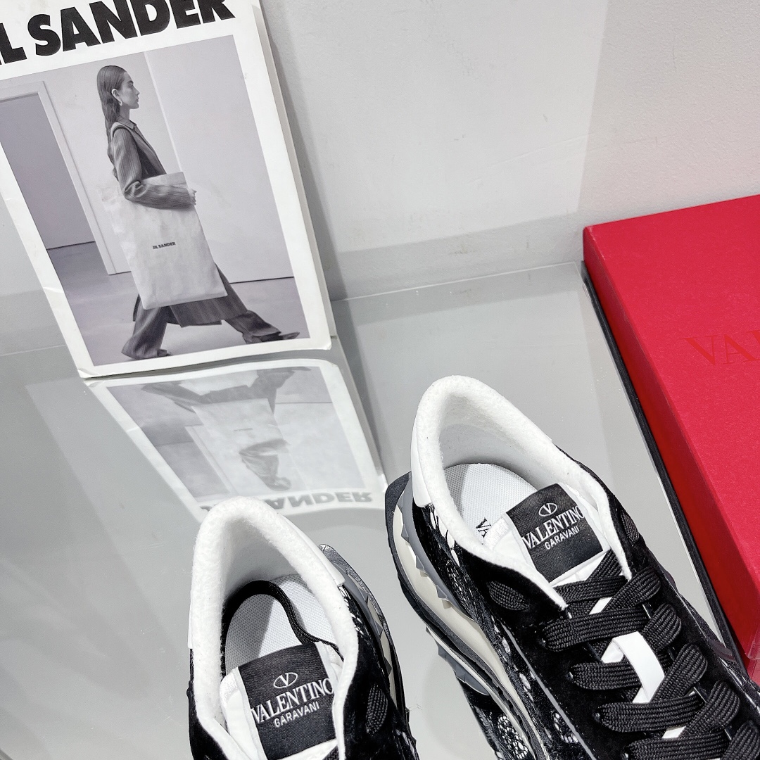 Valenti Hollow Out Series Sneaker - PerfectKickZ