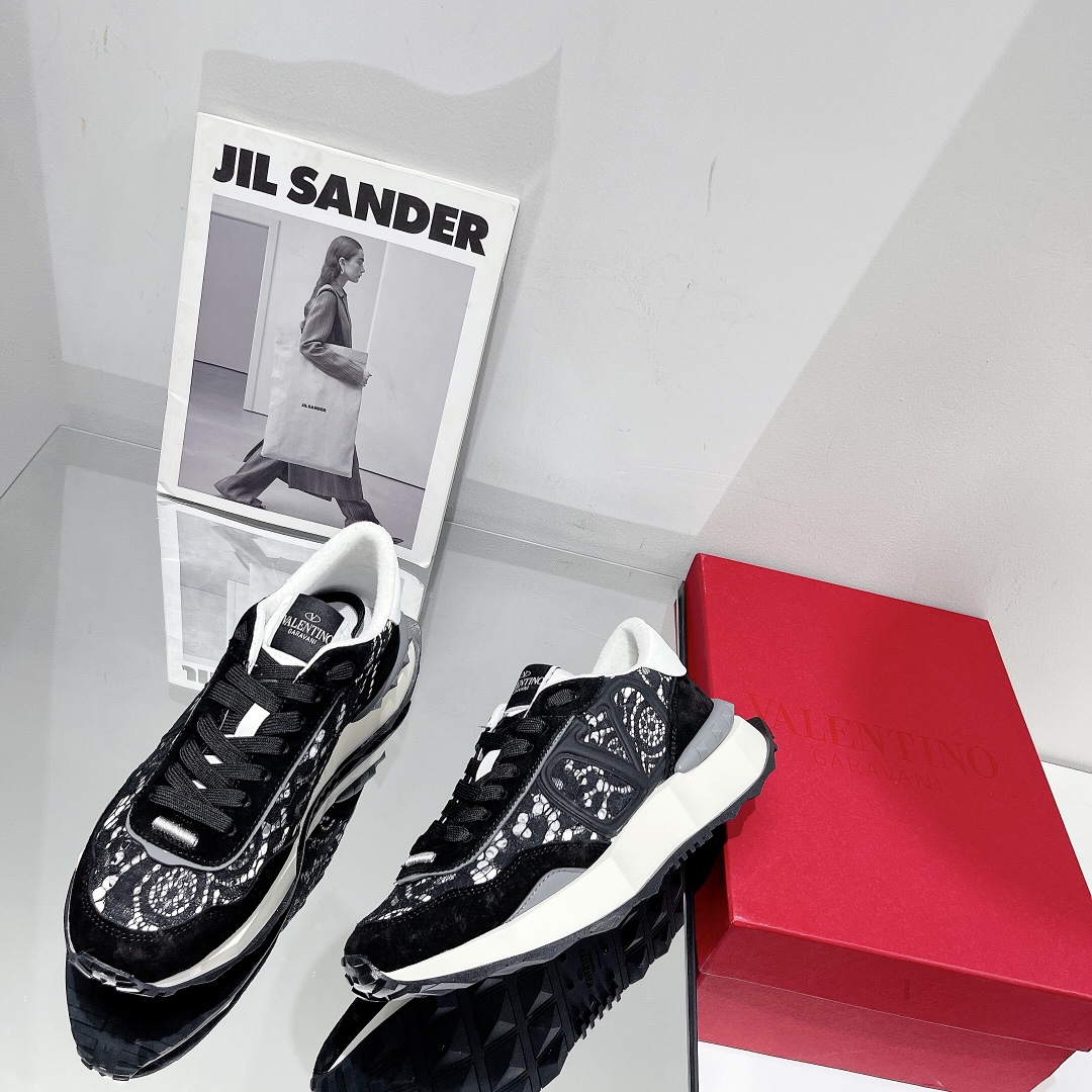 Valenti Hollow Out Series Sneaker - PerfectKickZ