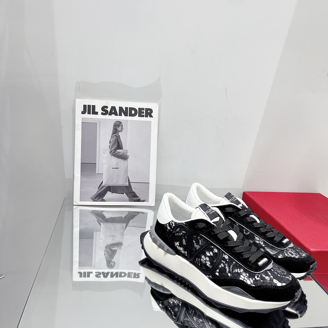 Valenti Hollow Out Series Sneaker - PerfectKickZ