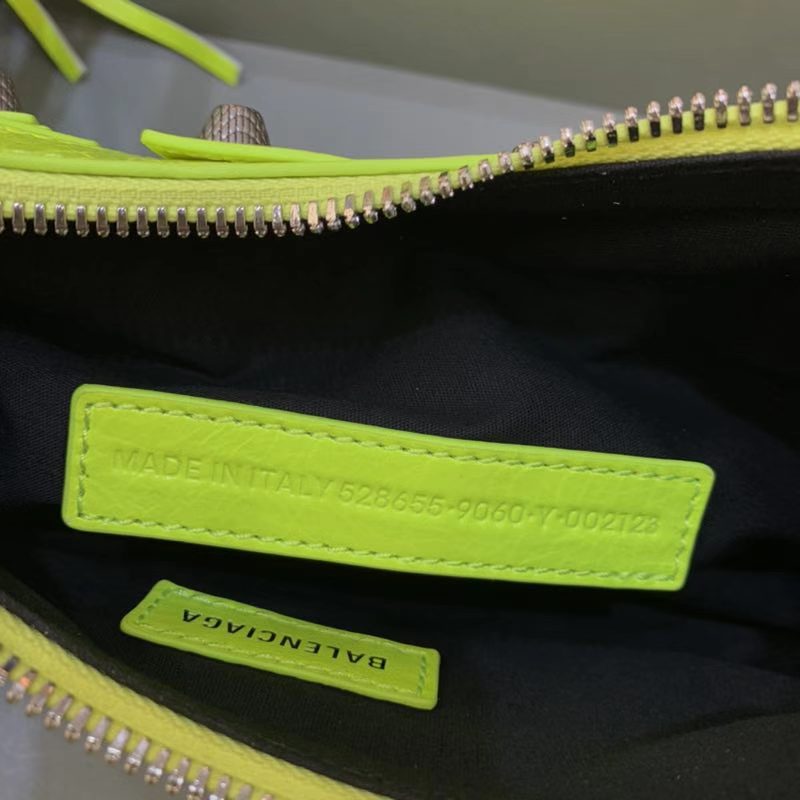 Balenciaga Le Cagole Shoulder Bag(26-12-6cm) - PerfectKickZ