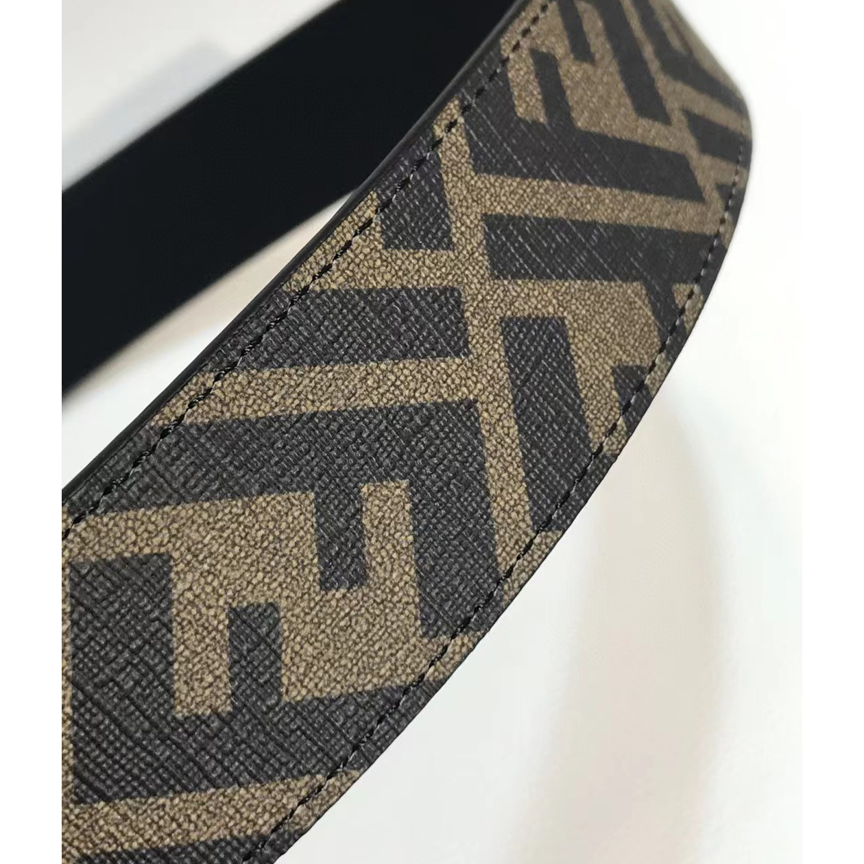 Fendi Leather Belt With FF Buckle - 