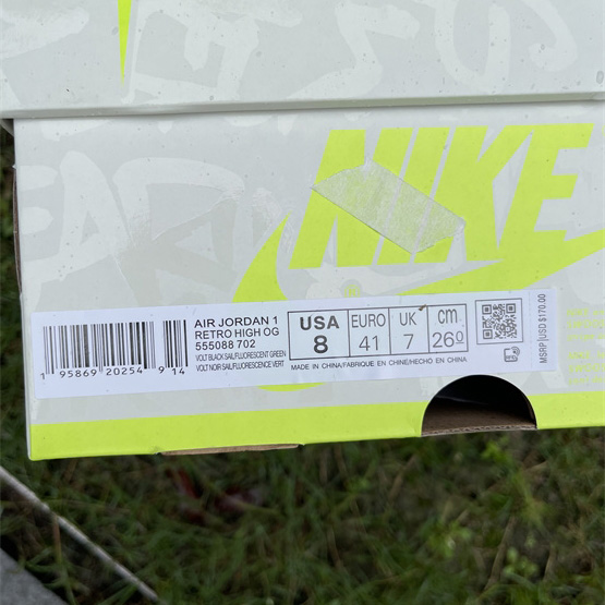 Air Jordan 1 High OG 'Volt' Sneakers   555088-702 - PerfectKickZ