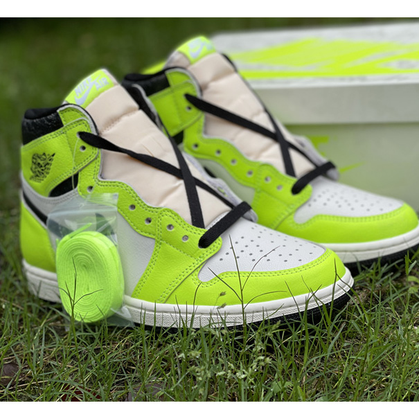 Air Jordan 1 High OG 'Volt' Sneakers   555088-702 - PerfectKickZ