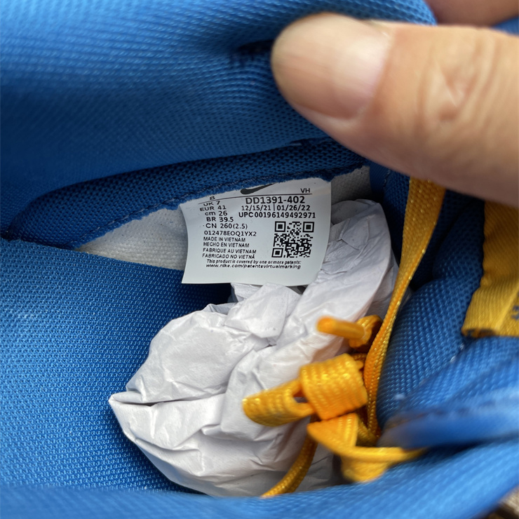 Nike SB Dunk Low ''Warriors'' Sneaker   DD1391-402 - PerfectKickZ