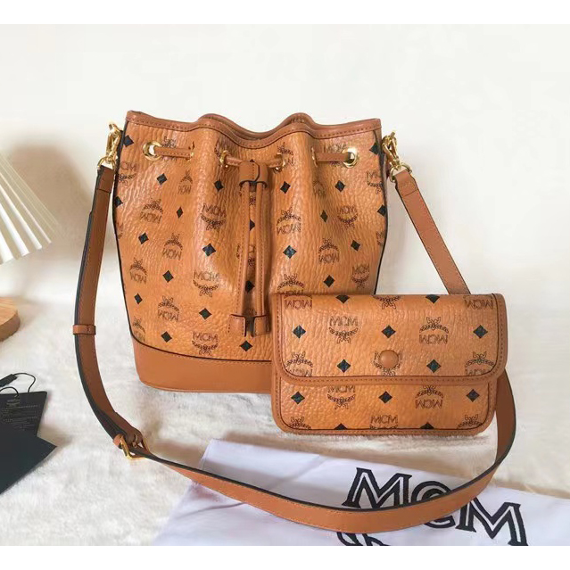 MCM Dessau Drawstring Bag (35-30-17.5CM) - PerfectKickZ