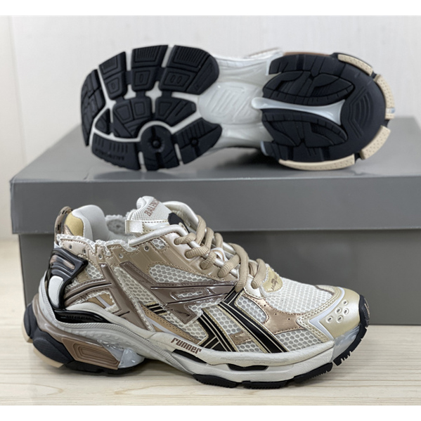 Balenciaga Track Sneaker - PerfectKickZ