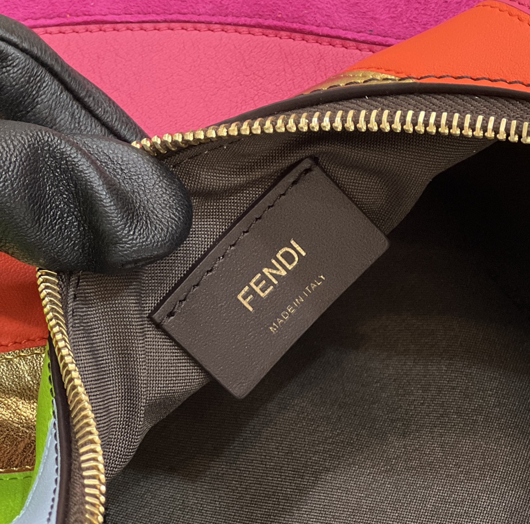 Fendi Graphy  Leather Bag(29*24.5*10cm) - PerfectKickZ