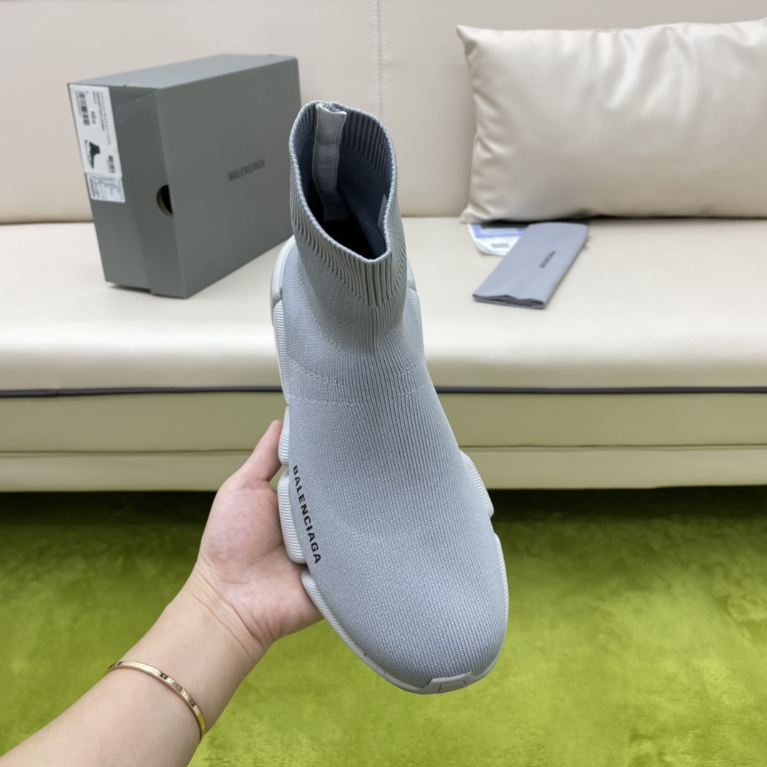 Balenciaga  Speed 2.0 Recycled Knit Sneaker  - 