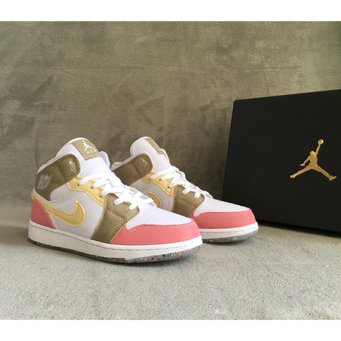 Jordan AJ1 Mid Sneaker  DDJ0338-100 - PerfectKickZ