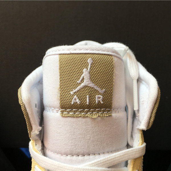 Jordan AJ1 Mid Sneaker  DDJ0338-100 - PerfectKickZ