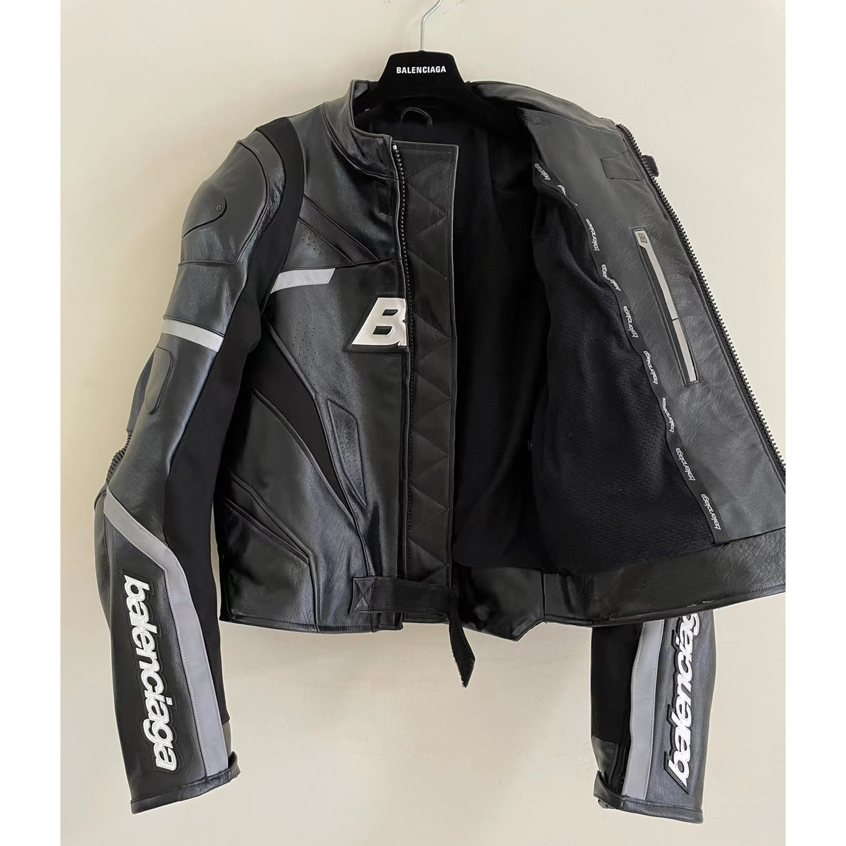 Balenciaga  Jacket In Black - PerfectKickZ