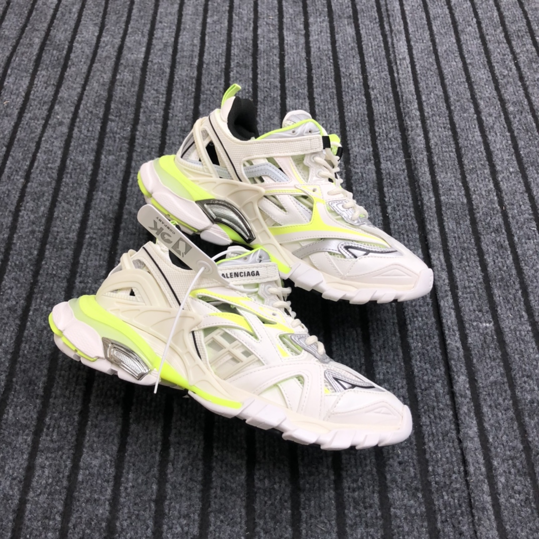 Balenciaga Track.2 Sneaker - PerfectKickZ
