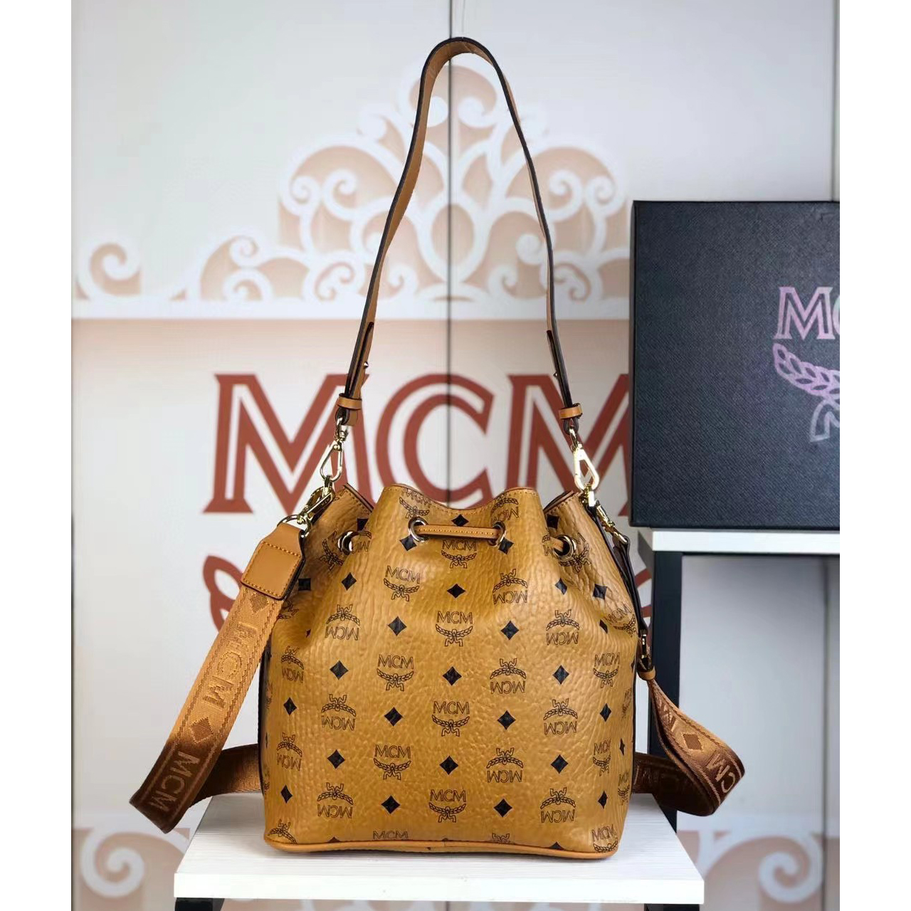 MCM Dessau Drawstring Bag In Visetos(24-25-15CM) - 