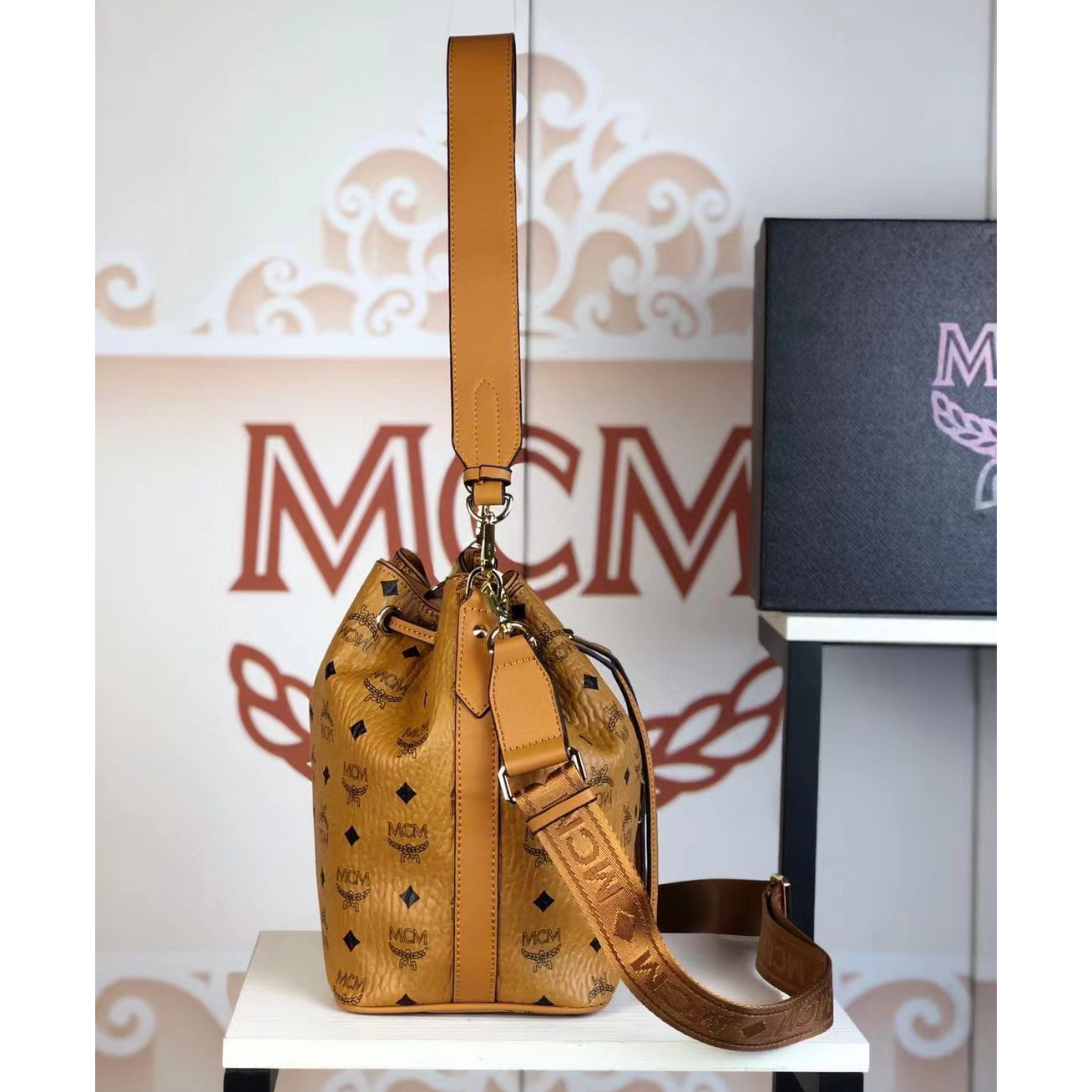 MCM Dessau Drawstring Bag In Visetos(24-25-15CM) - 