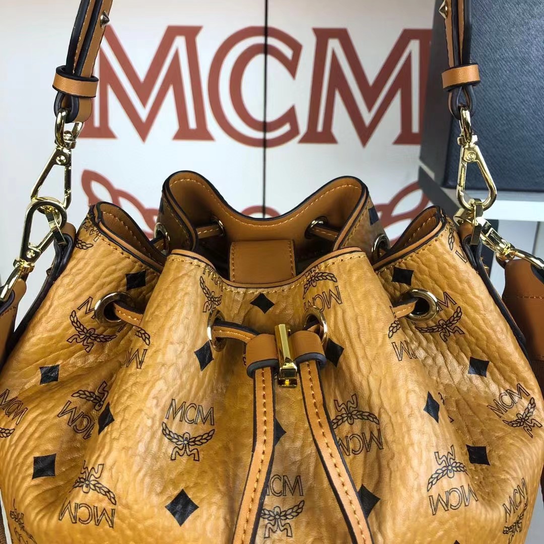 MCM Dessau Drawstring Bag In Visetos(24-25-15CM) - 