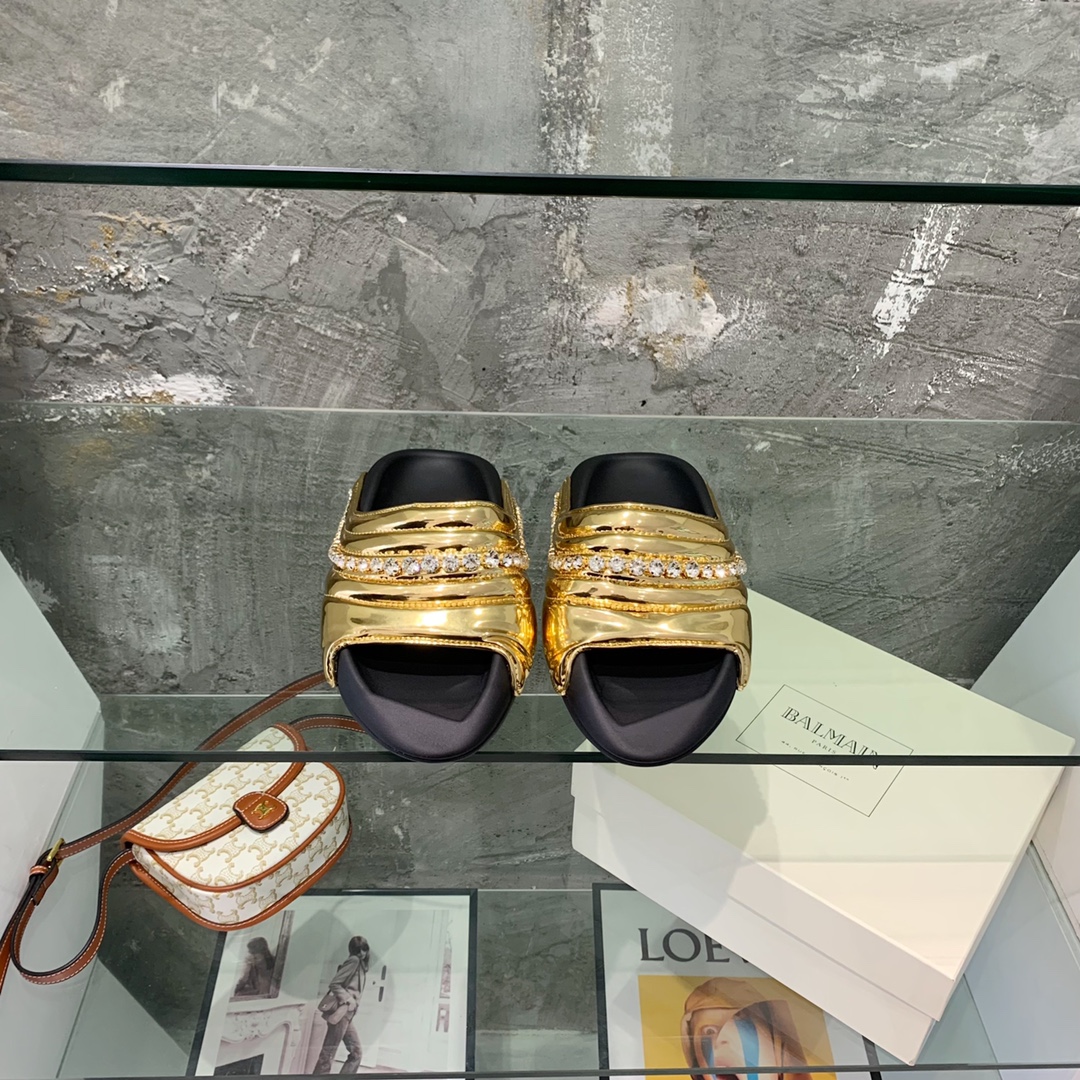Balmain B-It-Puffy Slides - PerfectKickZ