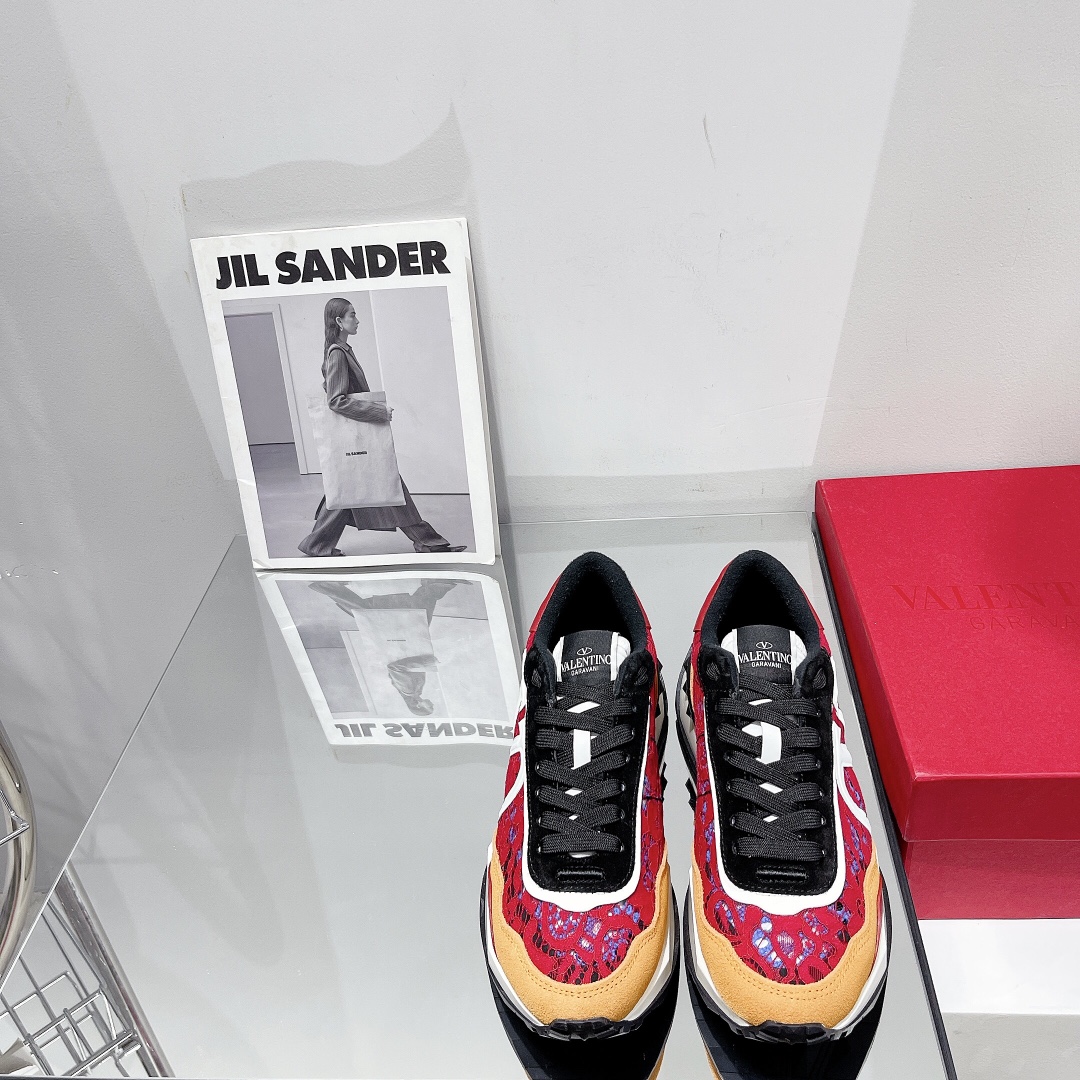 Valenti Hollow Out Series Sneaker - 