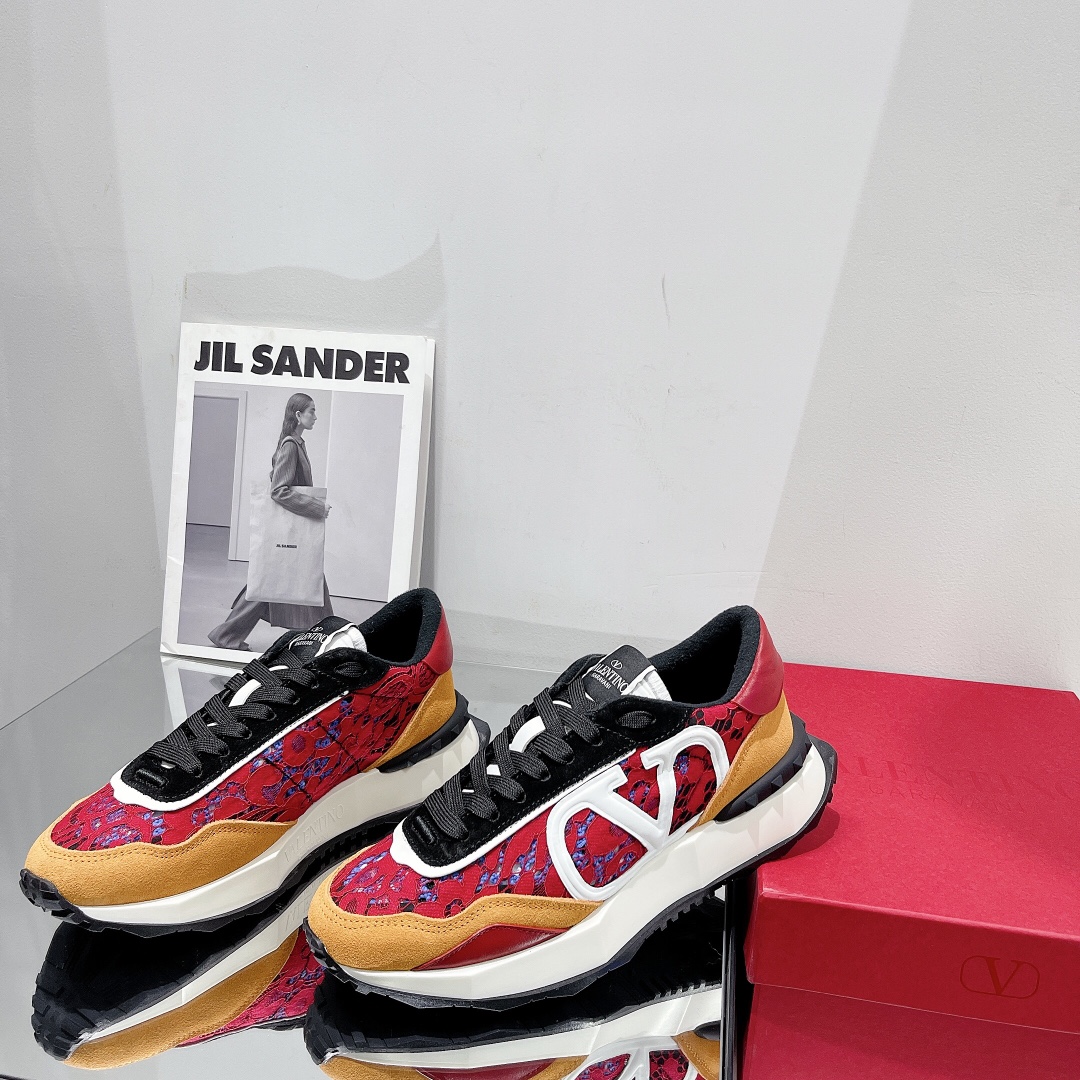 Valenti Hollow Out Series Sneaker - 