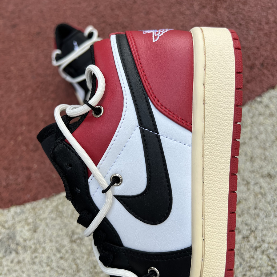 Jordan  Air 1 Low 'Chicago' Sneaker   553558-612 - PerfectKickZ