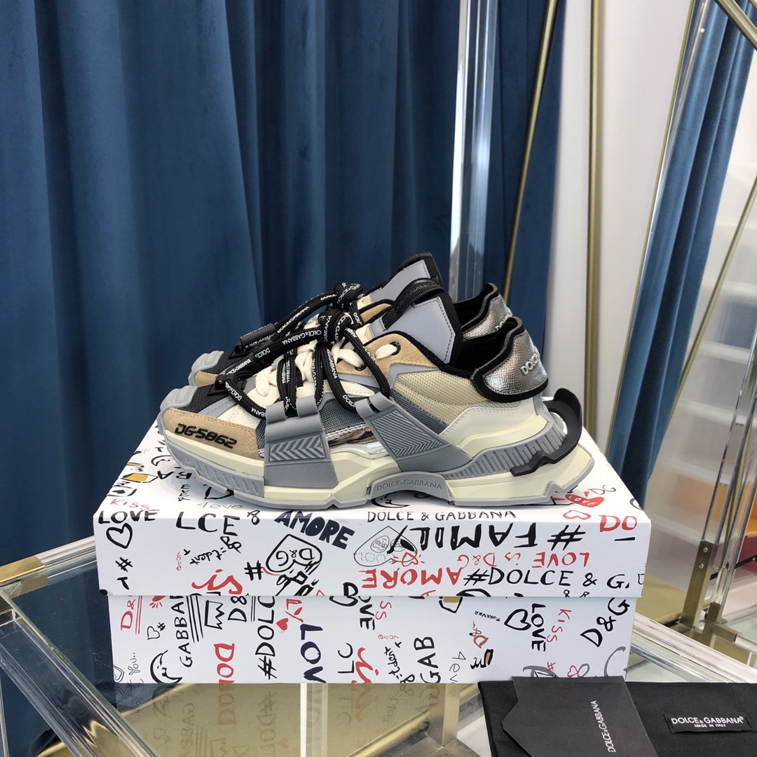 Dolce & Gabbana Mixed-Material Space Sneakers - PerfectKickZ