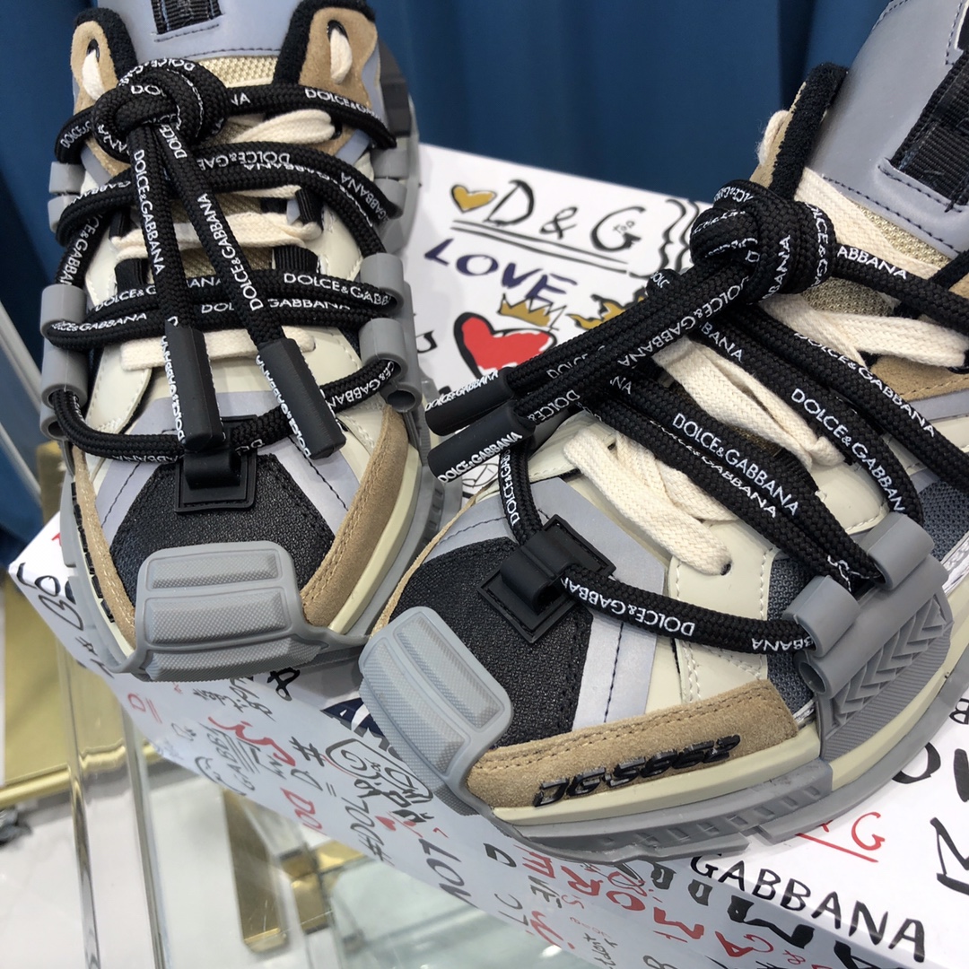 Dolce & Gabbana Mixed-Material Space Sneakers - 