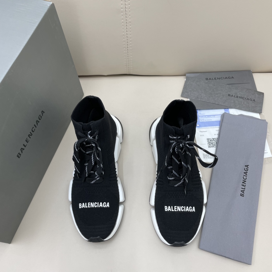 Balenciaga Speed 2.0 Lace-Up Sneaker In Black/White - PerfectKickZ