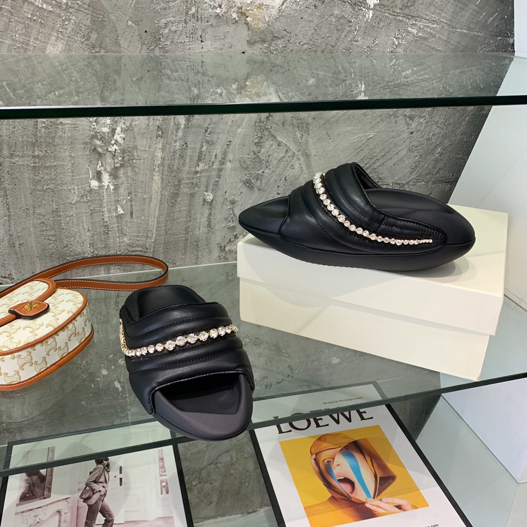 Balmain B-It-Puffy Slides - PerfectKickZ