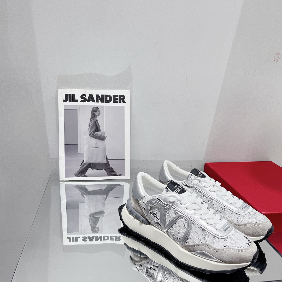 Valenti  Hollow Out Series Sneaker - PerfectKickZ