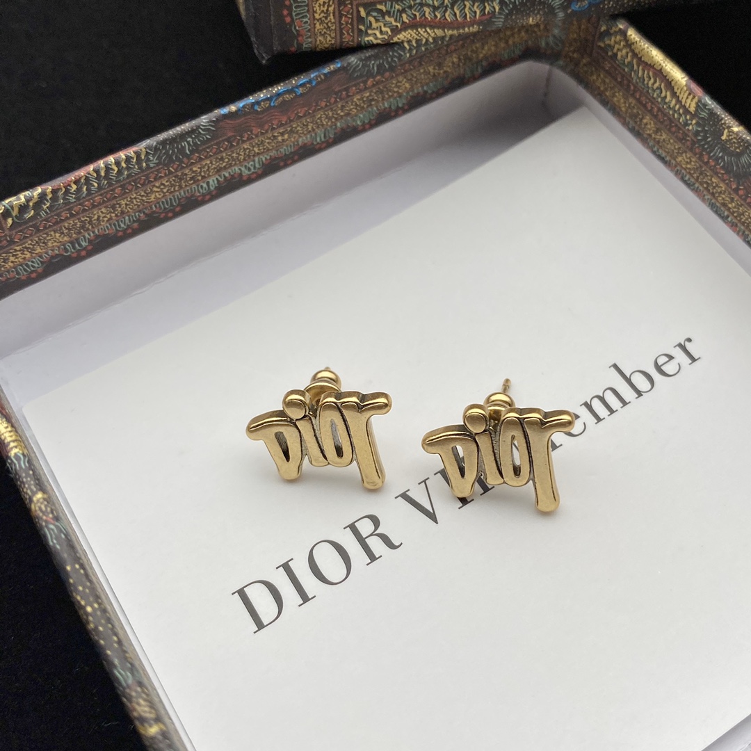 Dior  Earrings - PerfectKickZ