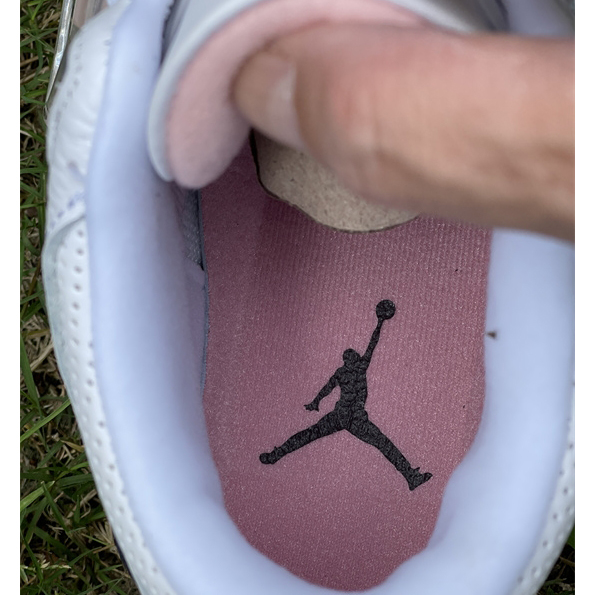 Air Jordan 3 Wmns 'Atmosphere' Sneakers   CK9246-102 - PerfectKickZ