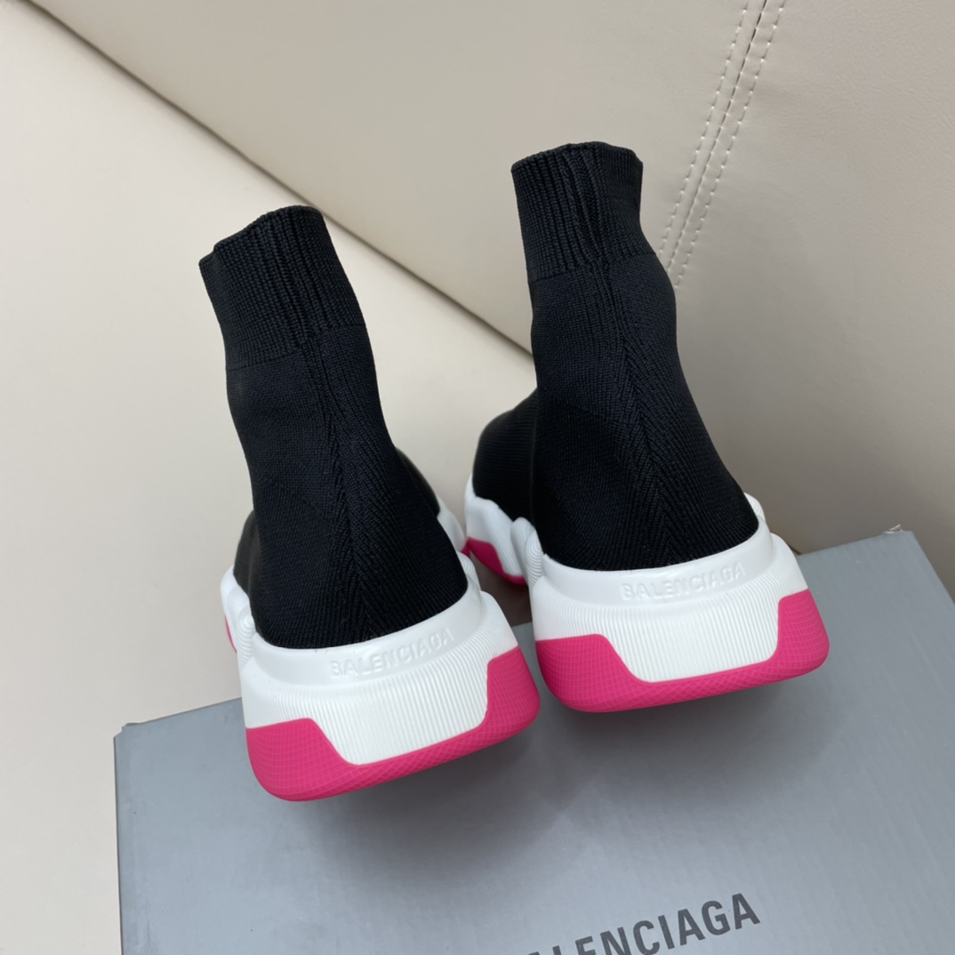 Balenciaga  Speed 2.0 Recycled Knit Sneaker  - 