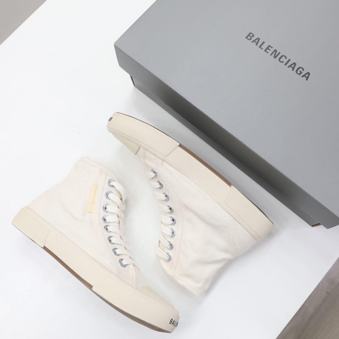 Balenciaga Men's  Paris High Top Sneaker In White - PerfectKickZ