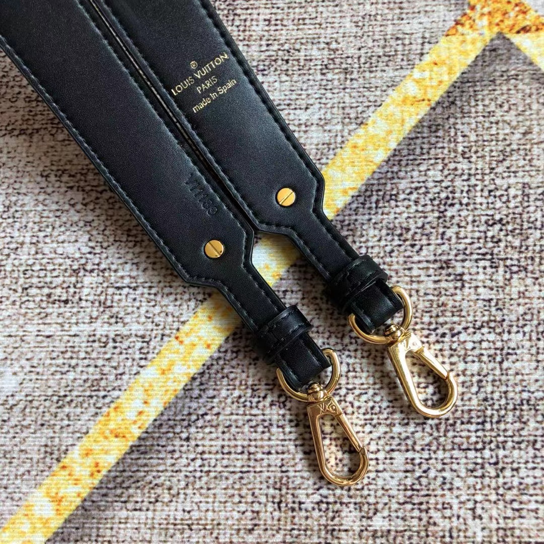 Louis Vuitton Shoulder Strap (0.2x3x105cm) - PerfectKickZ