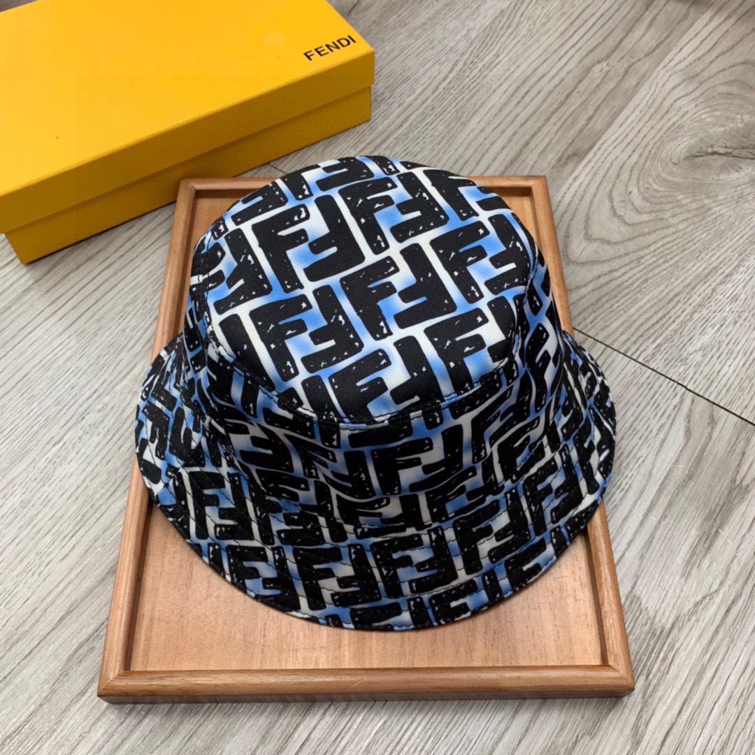 Fendi Multicolor Canvas Bucket Hat - 