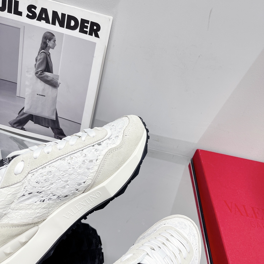 Valenti  Hollow Out Series Sneaker - 