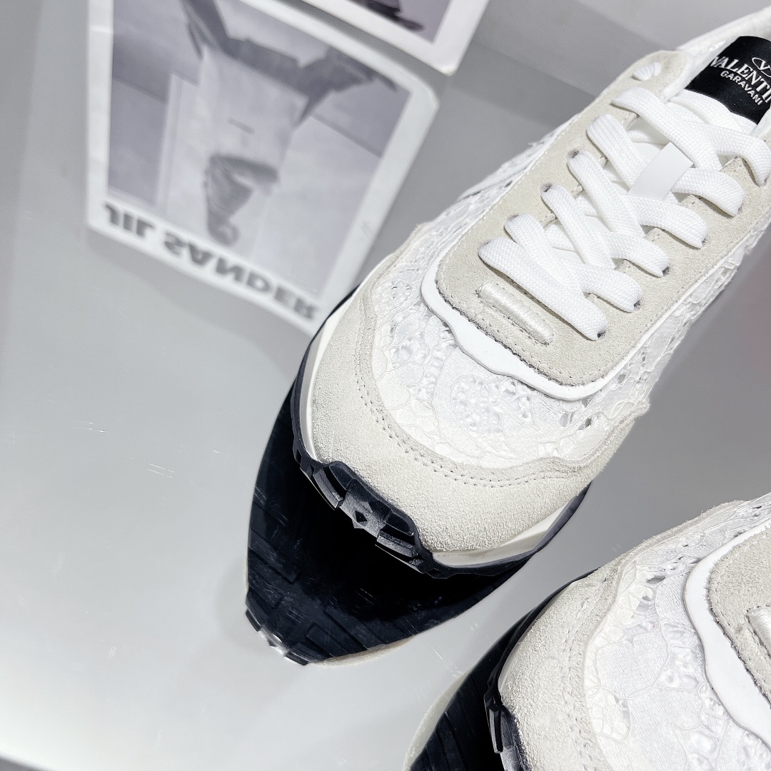 Valenti  Hollow Out Series Sneaker - 
