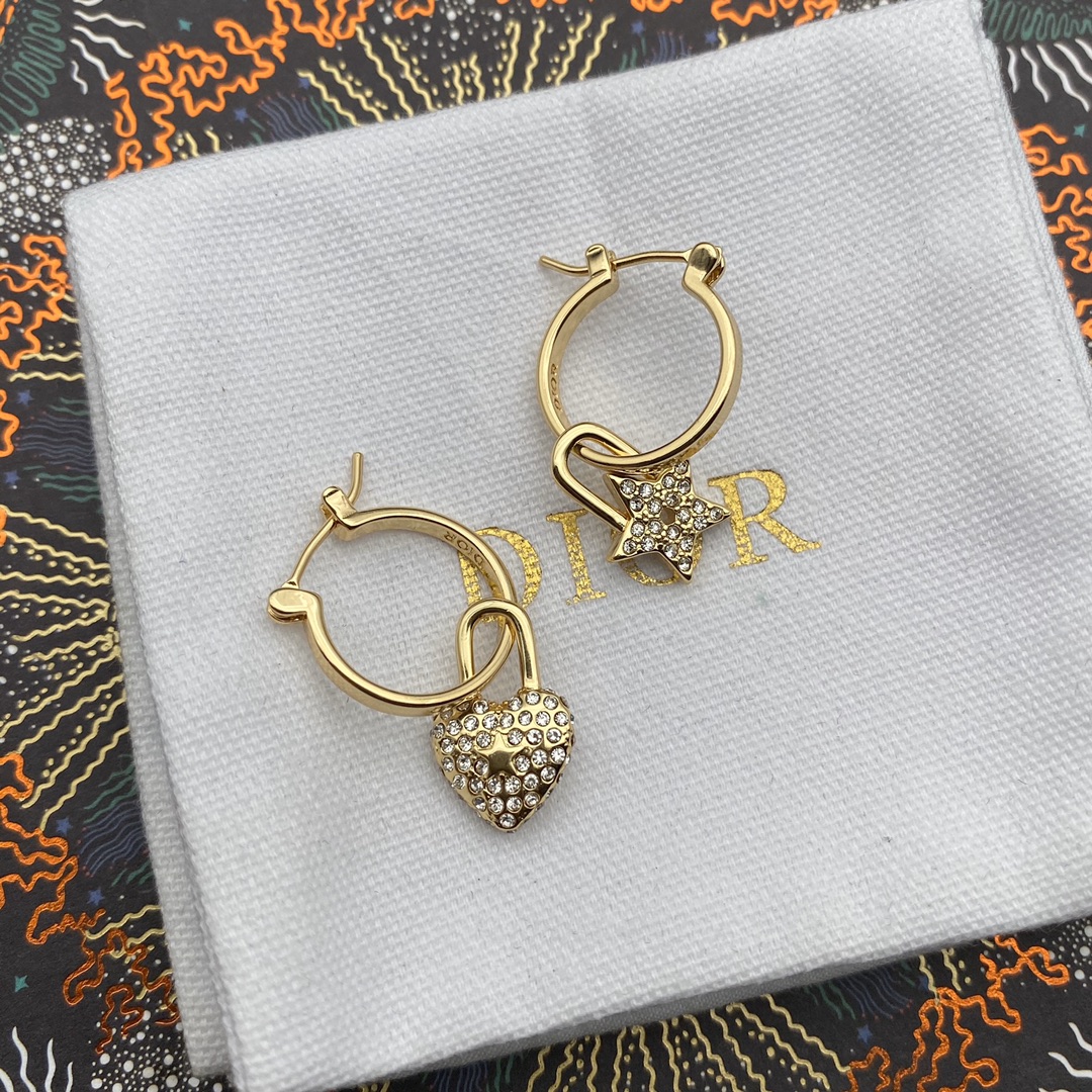 Dior Hearts And Stars Asymmetric Earrings - PerfectKickZ