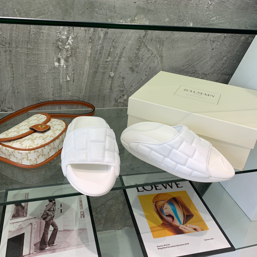 Balmain B-IT Quilted Leather Slides - PerfectKickZ
