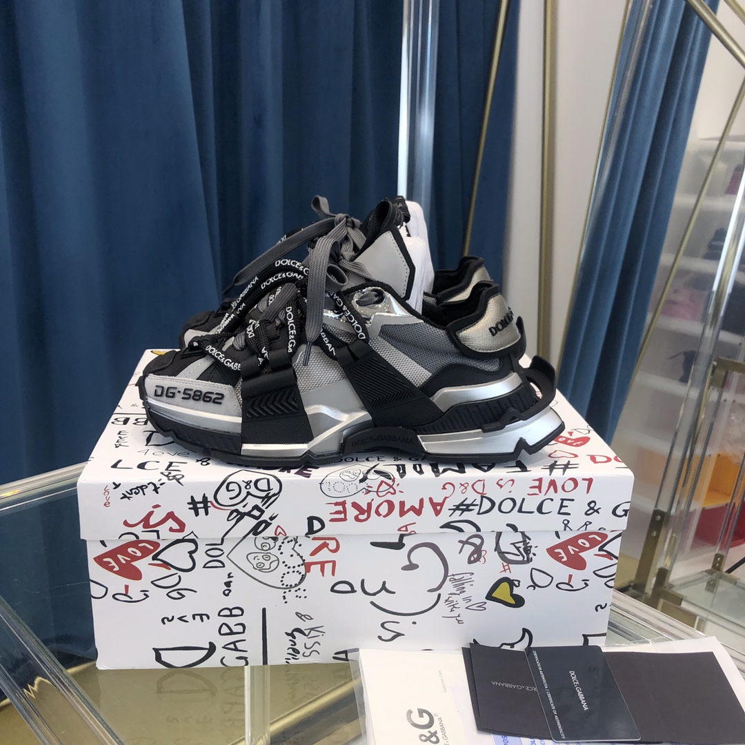 Dolce & Gabbana Mixed-Material Space Sneakers - PerfectKickZ