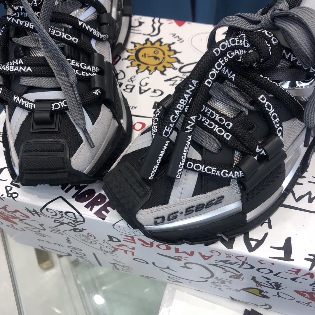 Dolce & Gabbana Mixed-Material Space Sneakers - PerfectKickZ