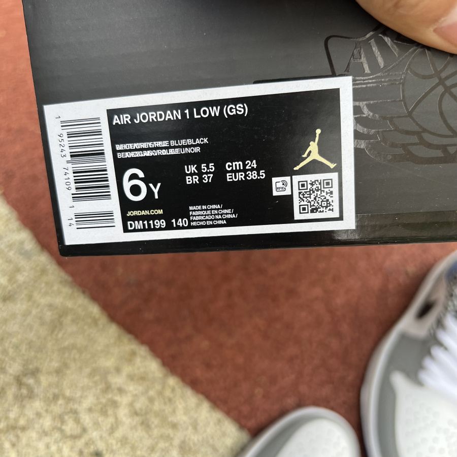 Air Jordan 1 Low AJ1 True Blue  Sneaker  DM1199-140 - PerfectKickZ