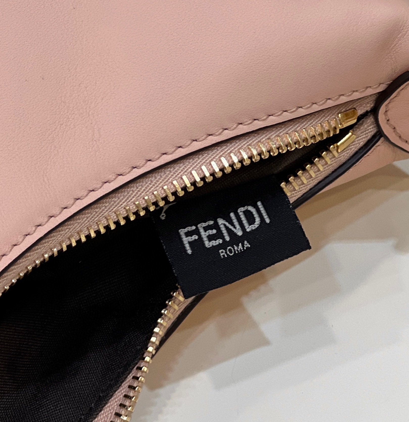 Fendi Graphy  Leather Bag(29*24.5*10cm) - PerfectKickZ
