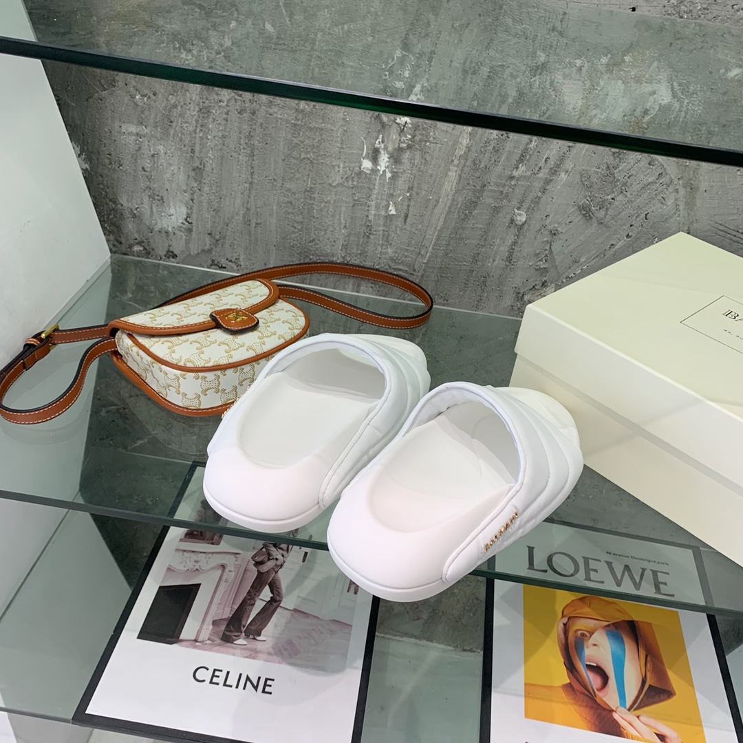 Balmain B-It-Puffy Slides - PerfectKickZ
