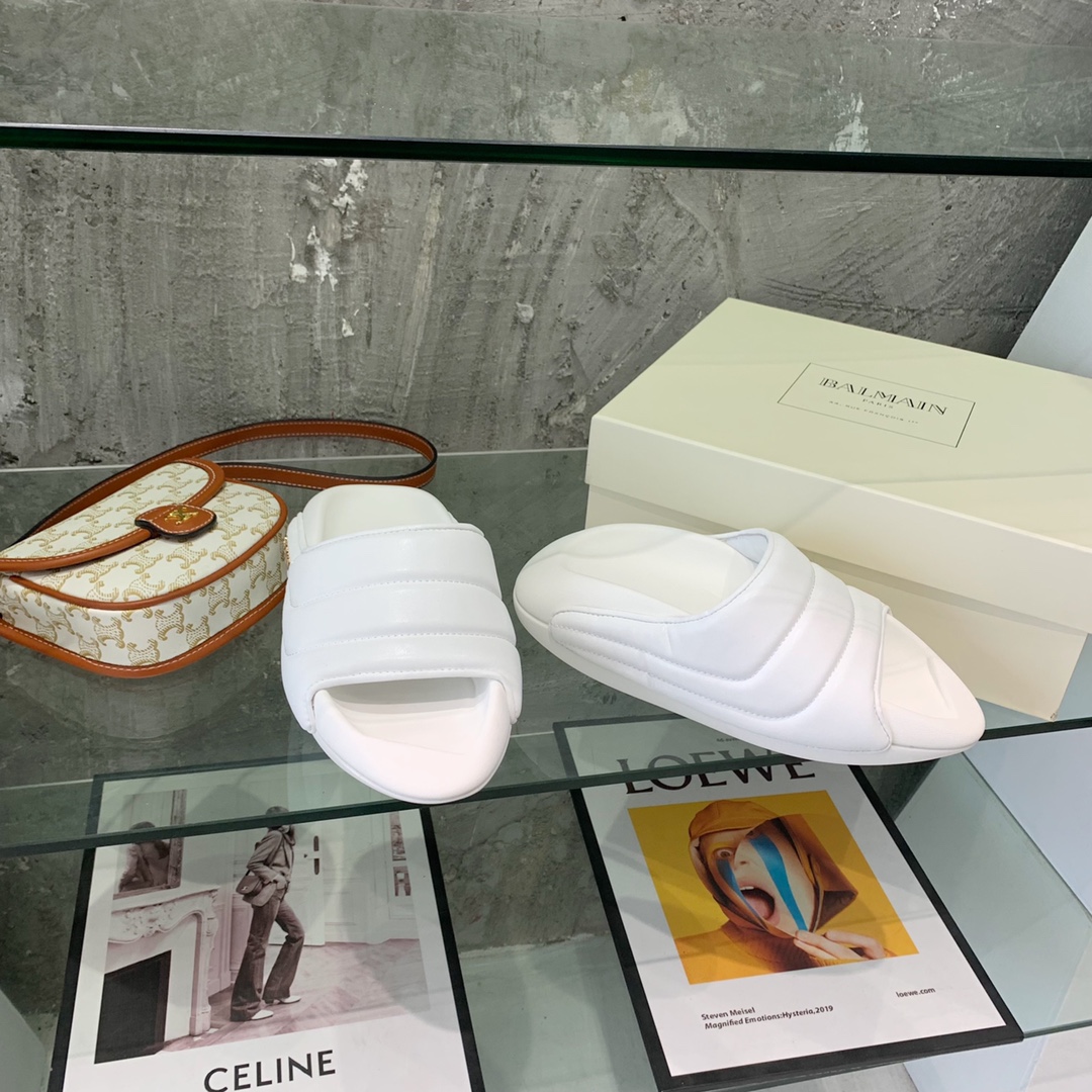 Balmain B-It-Puffy Slides - PerfectKickZ
