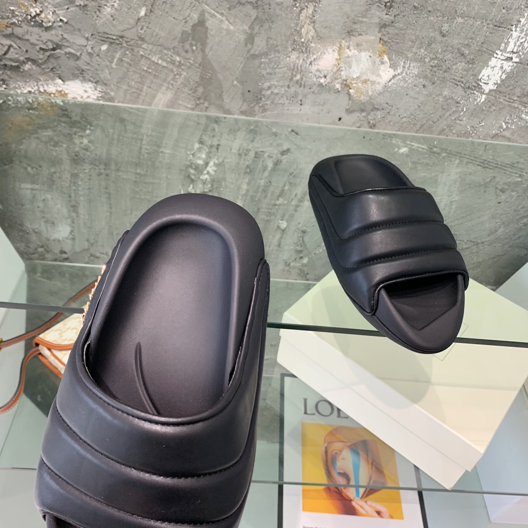 Balmain B-It-Puffy Slides - 
